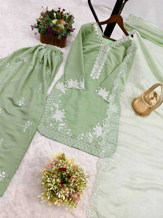 Amazing Designer Roman Silk Suit