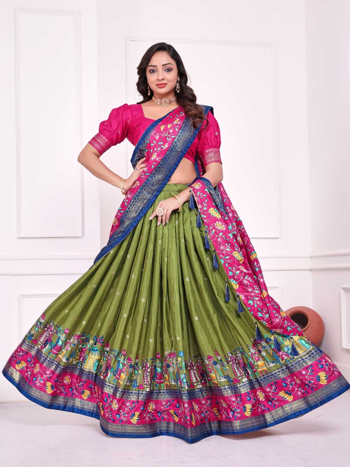 Dola Silk Couple Wear Matching Ethnic Outfit