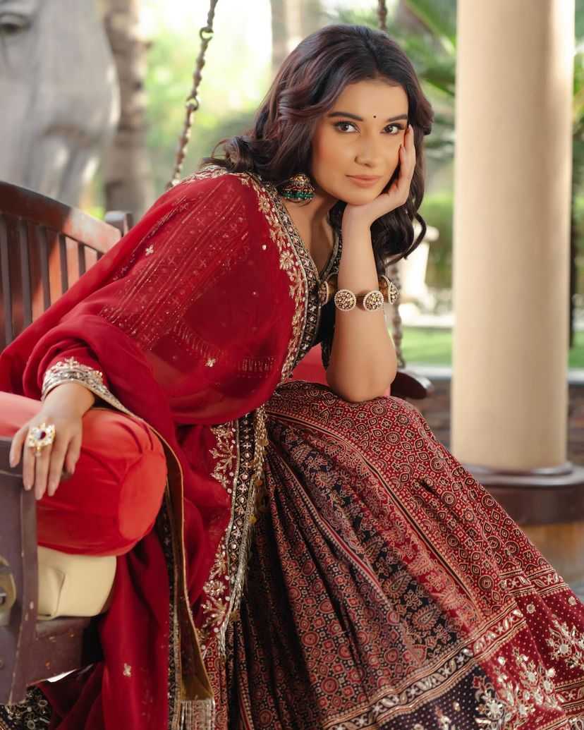 Navratri Chaniya Choli Muslin Cotton Mirror Work Lehenga