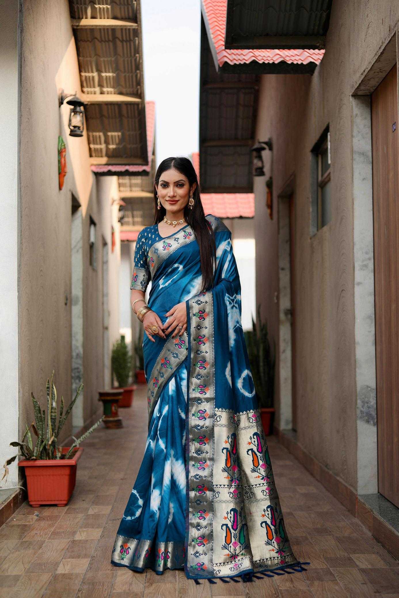 Paithani Silk Lightweight Sarees