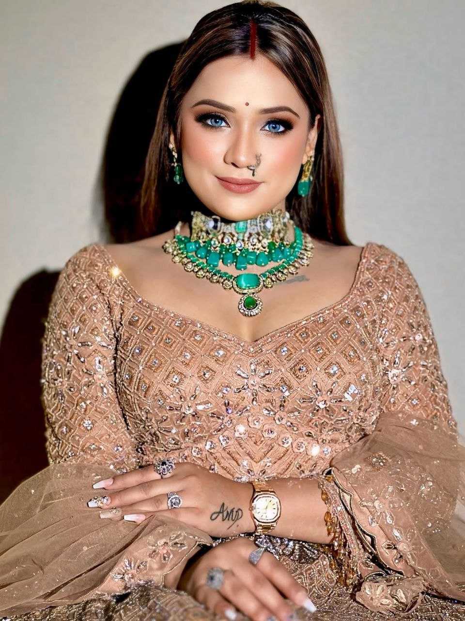 Butterfly Net Lehenga