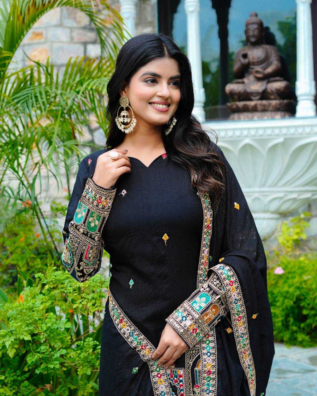 Chinon  Silk   Embroidery Suits