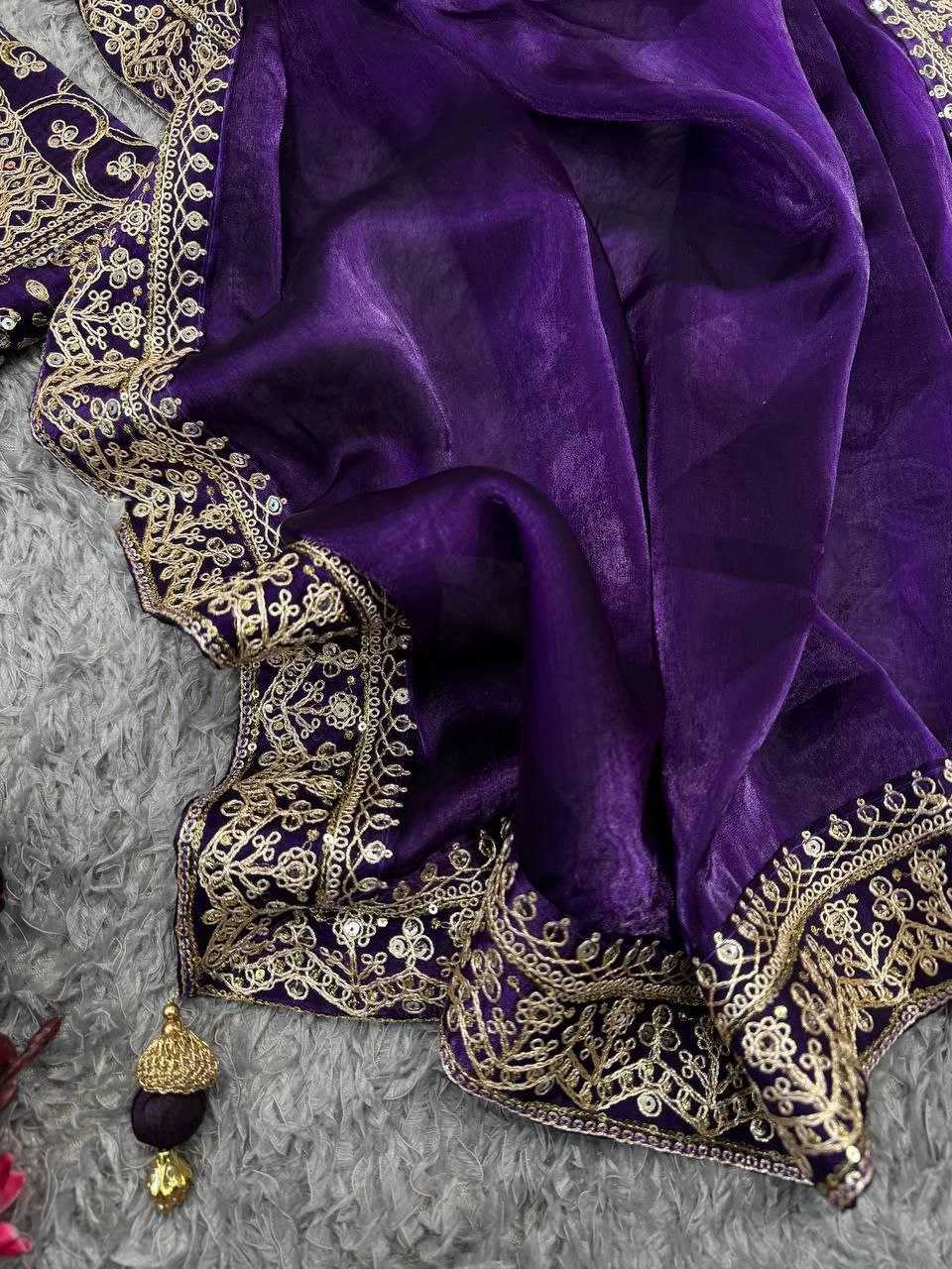 FENDY Lace Border  Ananya Pandey Saree Collection