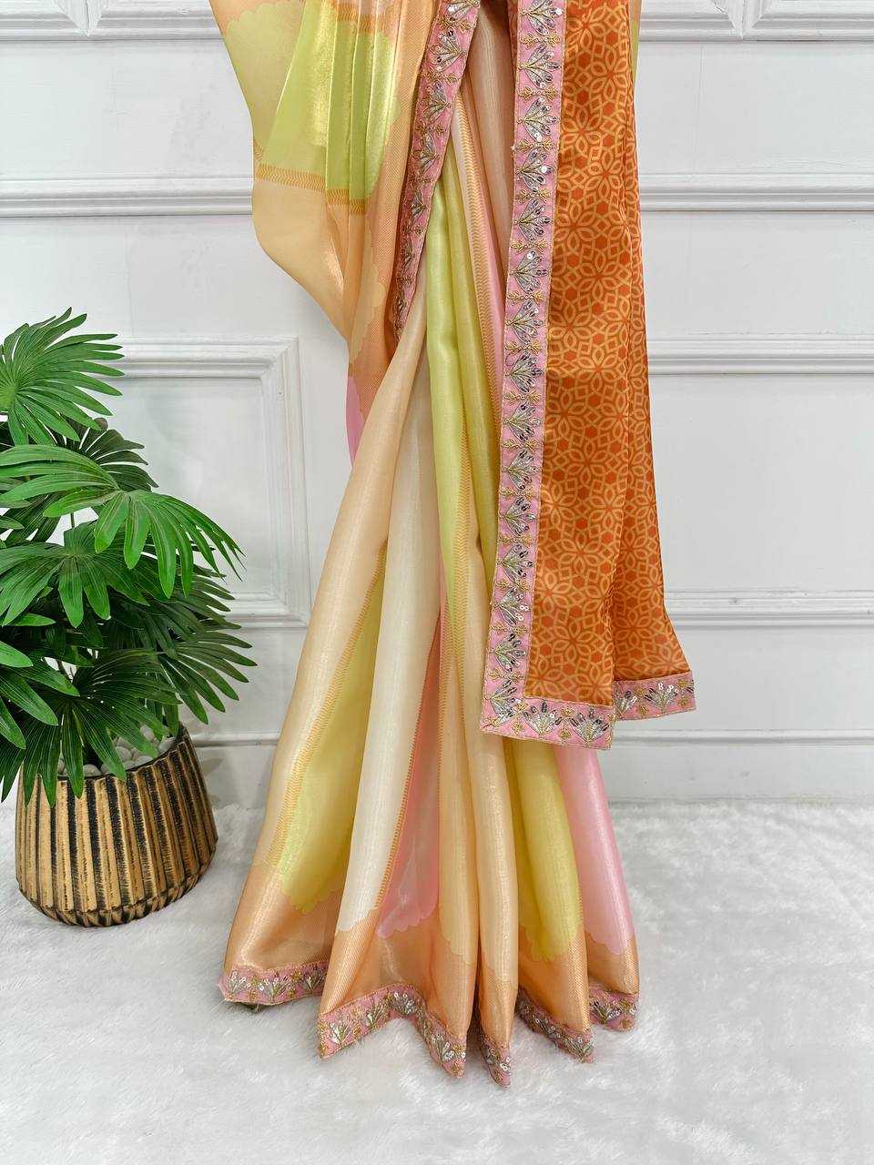Jimmy Choo Embroidered Lace Border  Kiara Advani  Bollywood  Sarees Collections