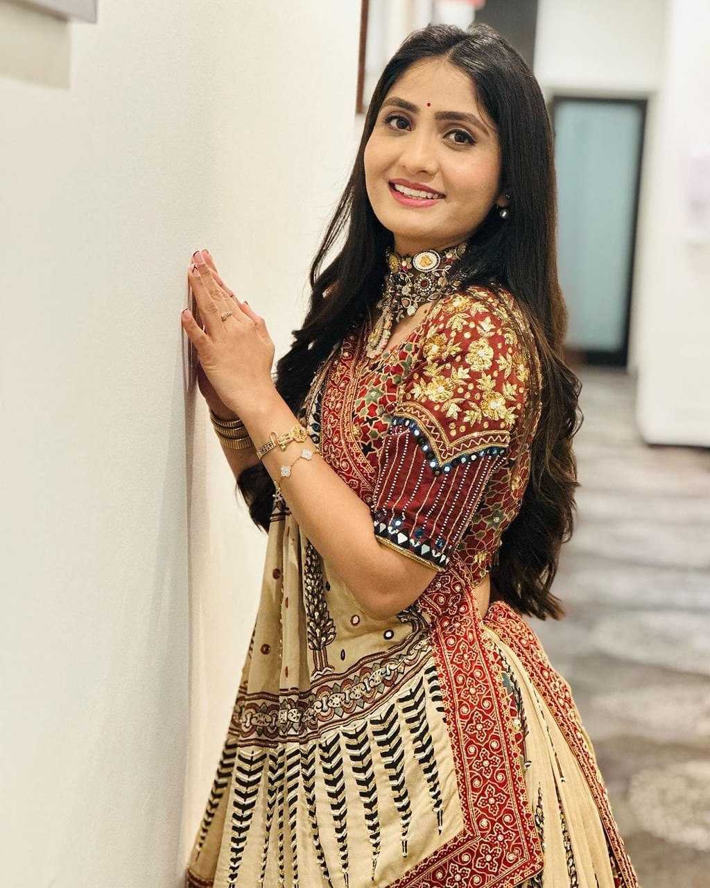 Navratri Chaniya Choli Muslin Cotton Mirror Work Lehenga
