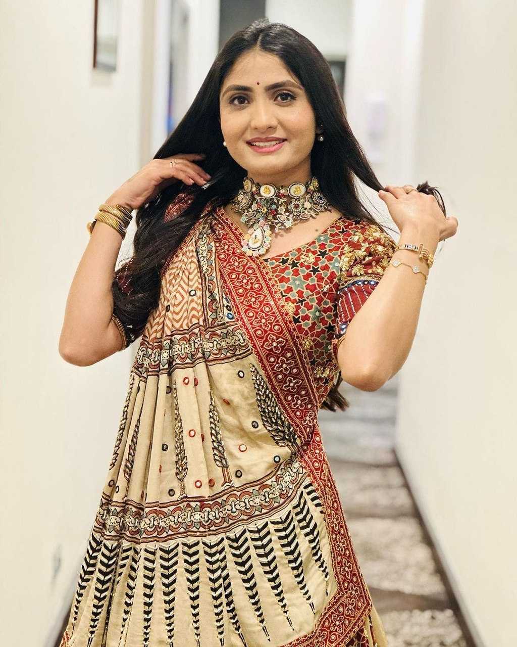 Navratri Chaniya Choli Muslin Cotton Mirror Work Lehenga