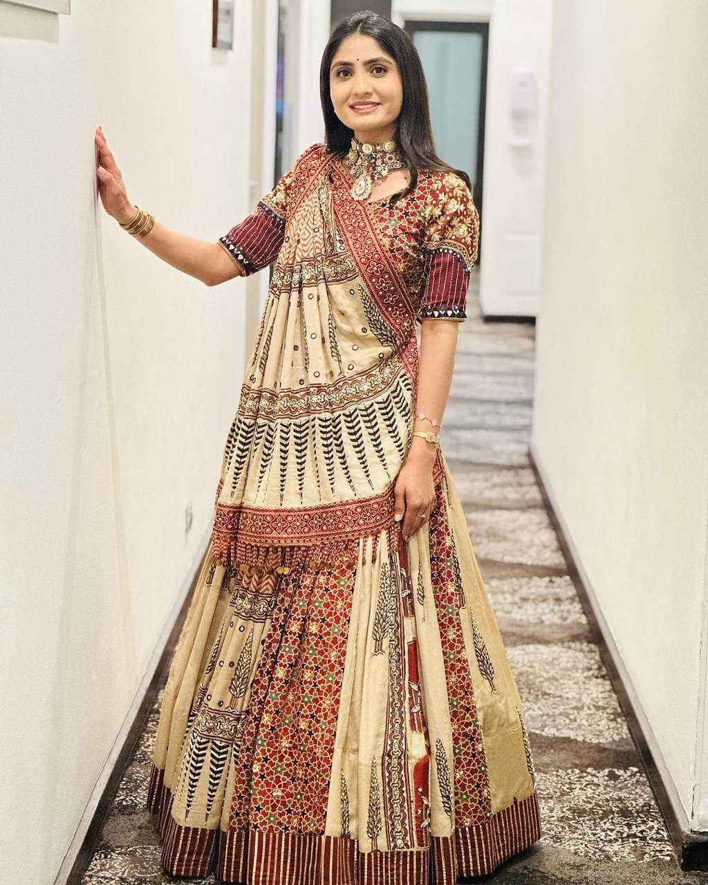 Navratri Chaniya Choli Muslin Cotton Mirror Work Lehenga