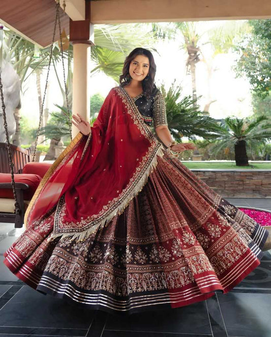 Navratri Chaniya Choli  Muslin Cotton  Mirror Work Lehenga