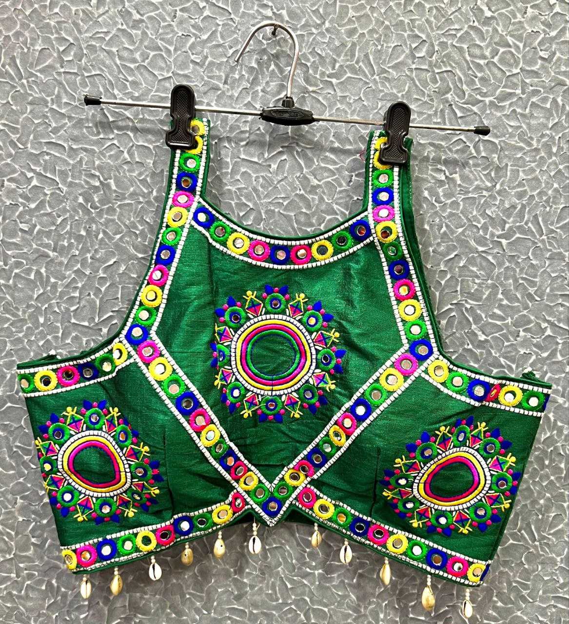 Silk  GOPIKA GAMTHI Sleeveless Readymade Blouses