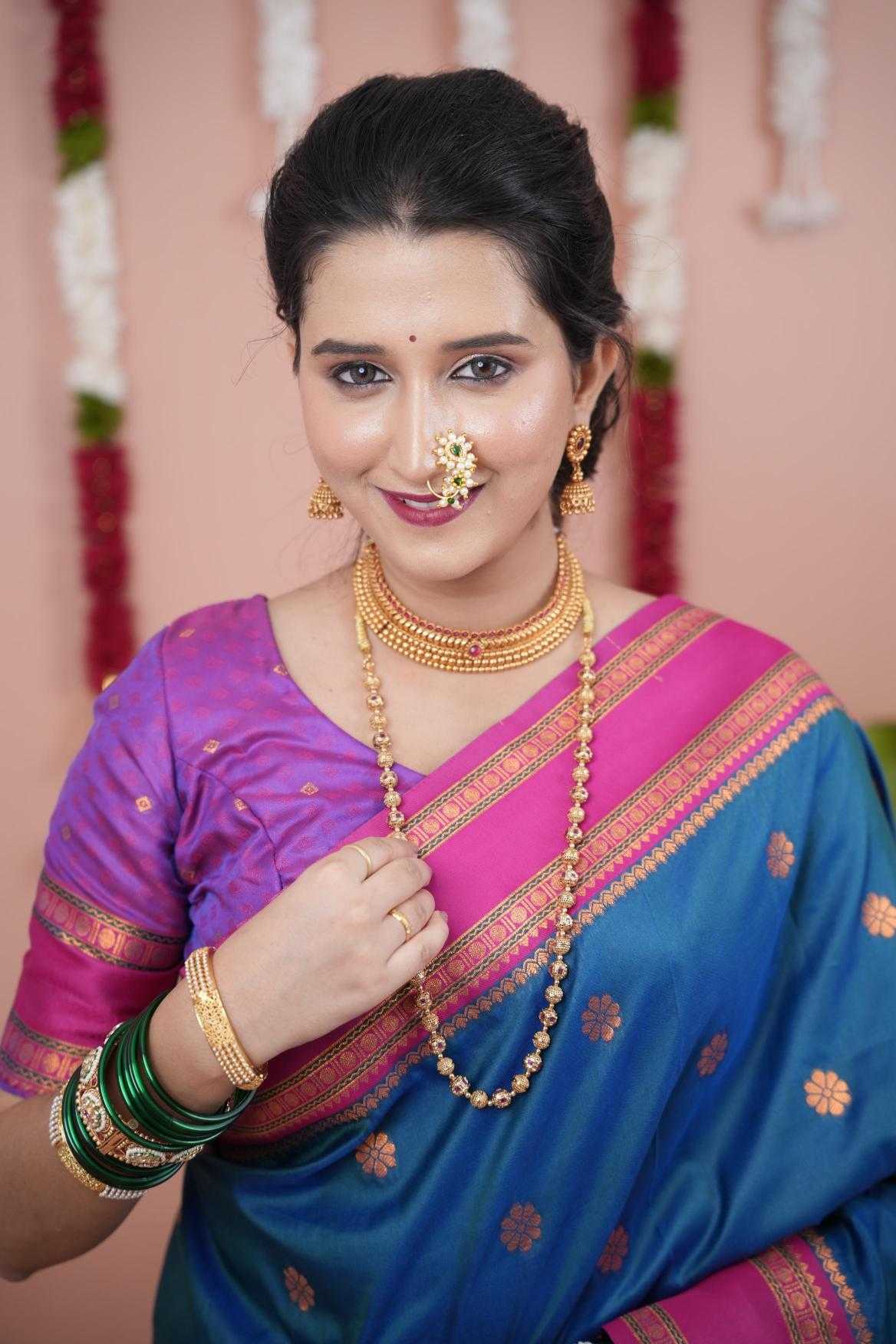 Soft Silk  Sarees  Zari Border Sarees
